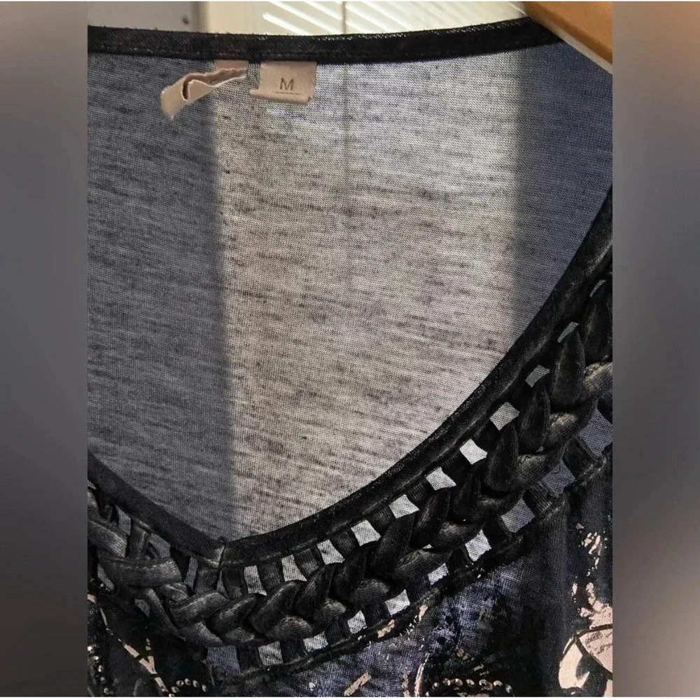 Women's Medium V-Neck Burnout Top Cybergoth emo Grunge tattoo Black Silver Cross - Picture 10 of 14